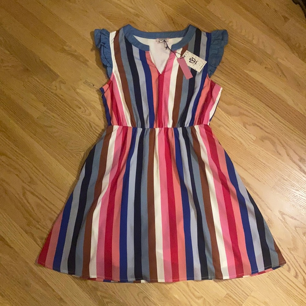 NWT Andrée by Unit striped multicolored lined dress with pockets